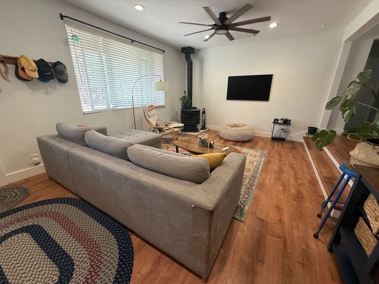 60874 Granite Dr - Photo 5 of 35