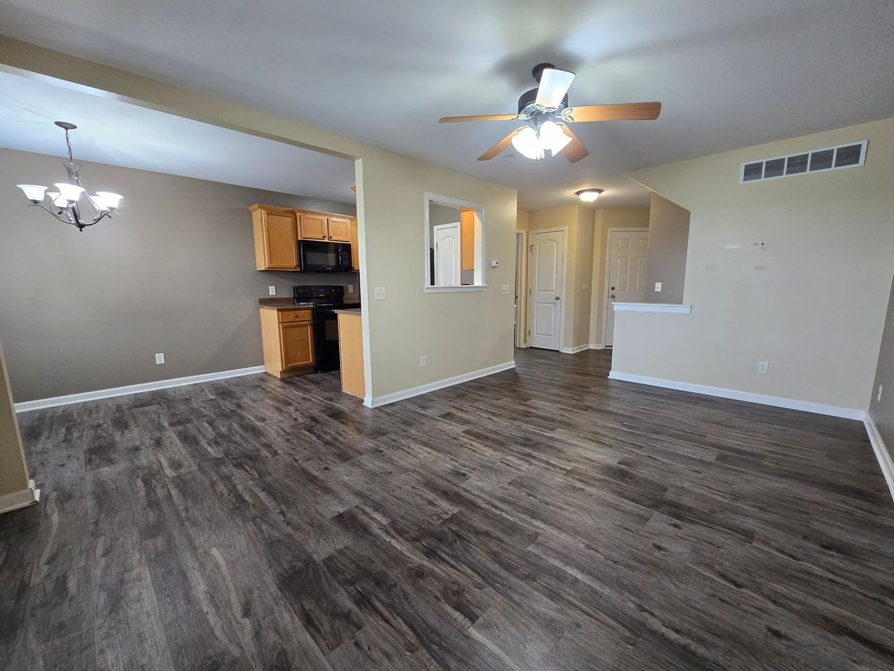 3524 Shepard Rd - Photo 5 of 17