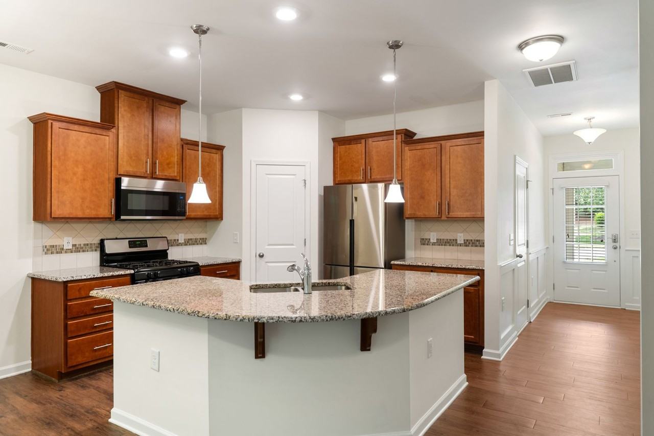 4351 Flintlock Ln - Photo 3 of 22