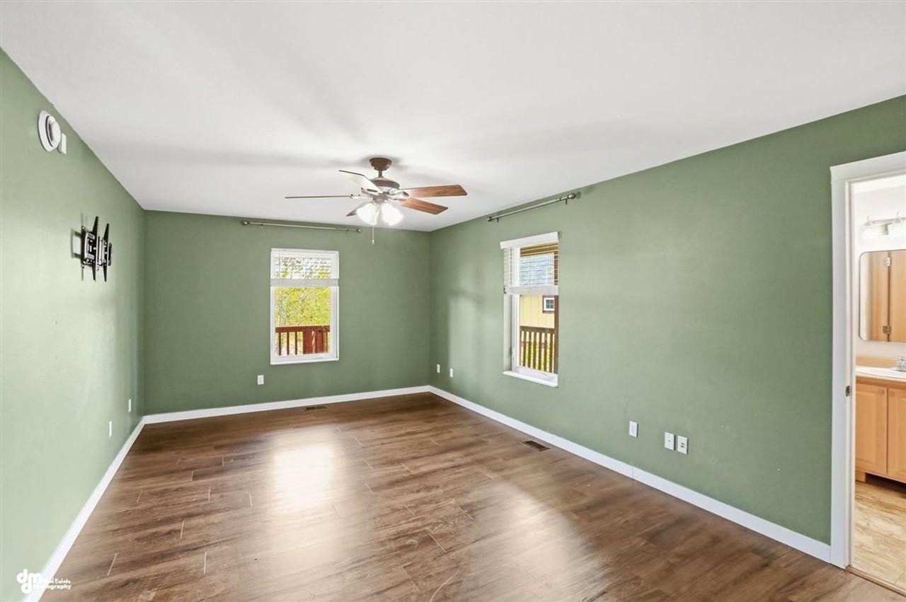 1421 N Landmark Dr - Photo 7 of 50