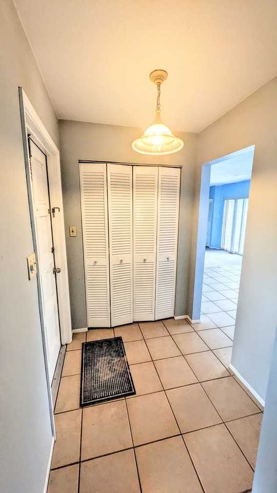 5417 Duncanwood Dr - Photo 3 of 26