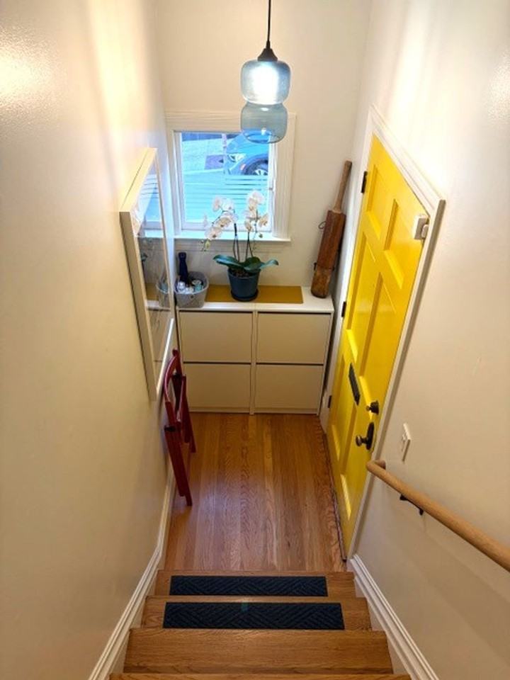 248 Myrtle St - Photo 2 of 9