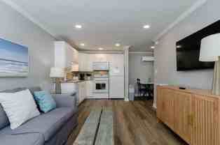 40 Lumina Ave N #101 - Photo 1 of 1