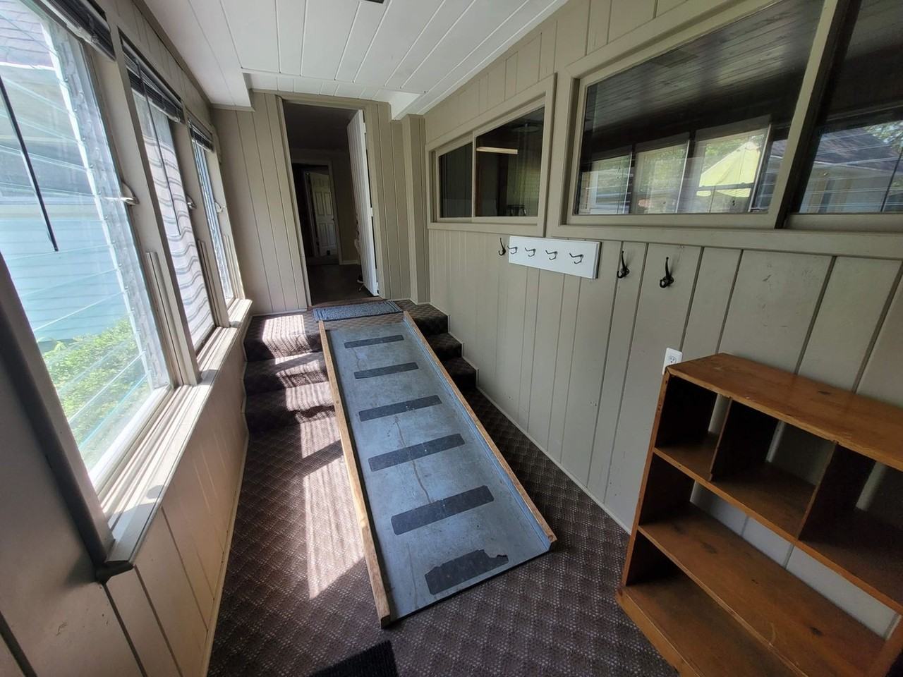370 W Square Lake Rd - Photo 4 of 14