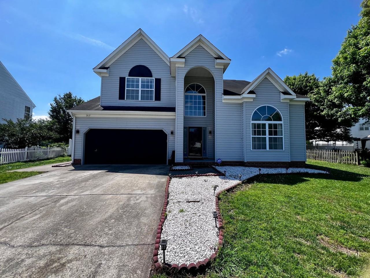 317 Big Pond Ln - Photo 2 of 44