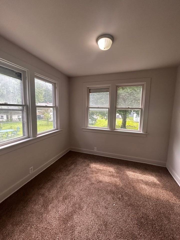 3410 Webster St - Photo 2 of 11