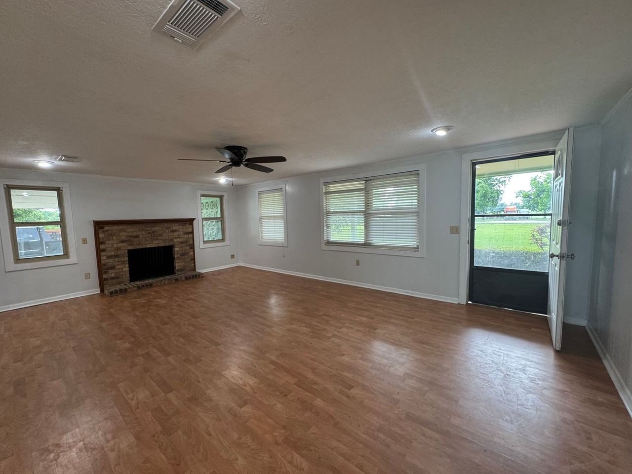 17588 County Road 136 - Photo 6 of 20