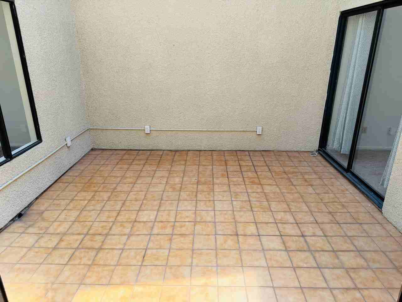 8933 Modesto Cir #1215B - Photo 5 of 29