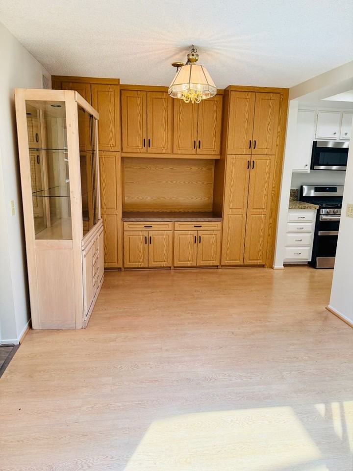 8933 Modesto Cir #1215B - Photo 6 of 29