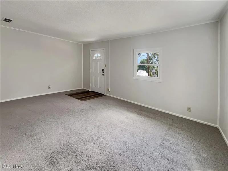 1202 Clifton Ave - Photo 3 of 15