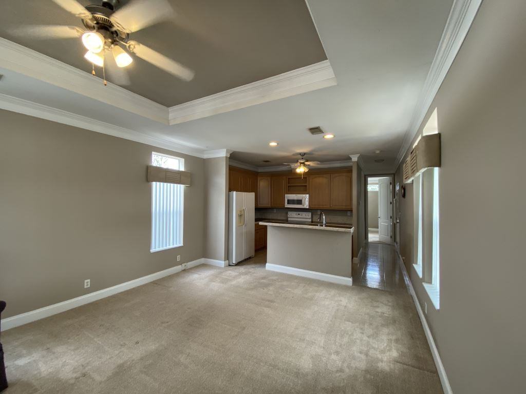 34 Freedom Dr - Photo 3 of 23