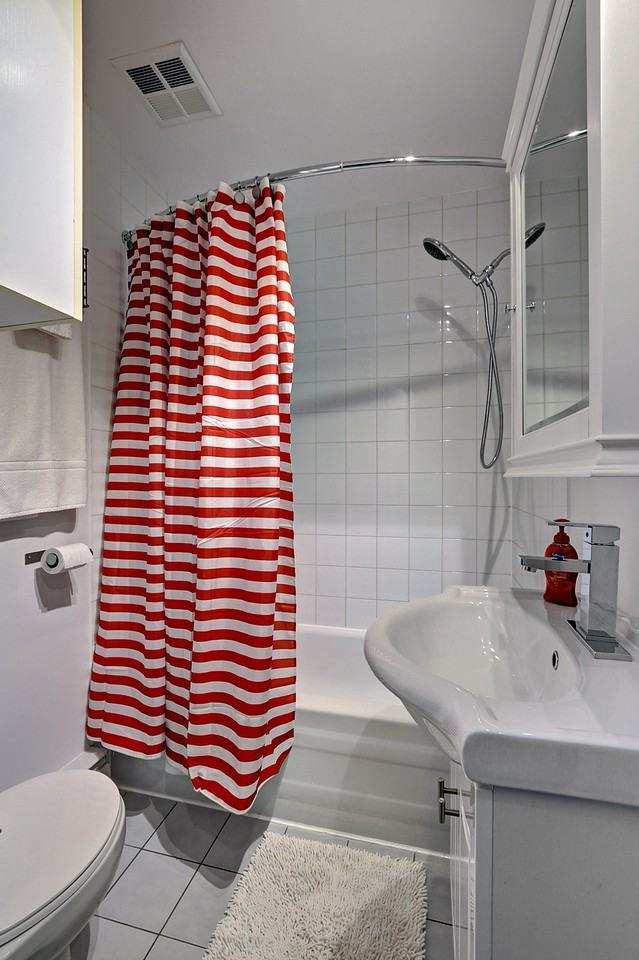 131 Rue Sainte-Anne #7 - Photo 7 of 12
