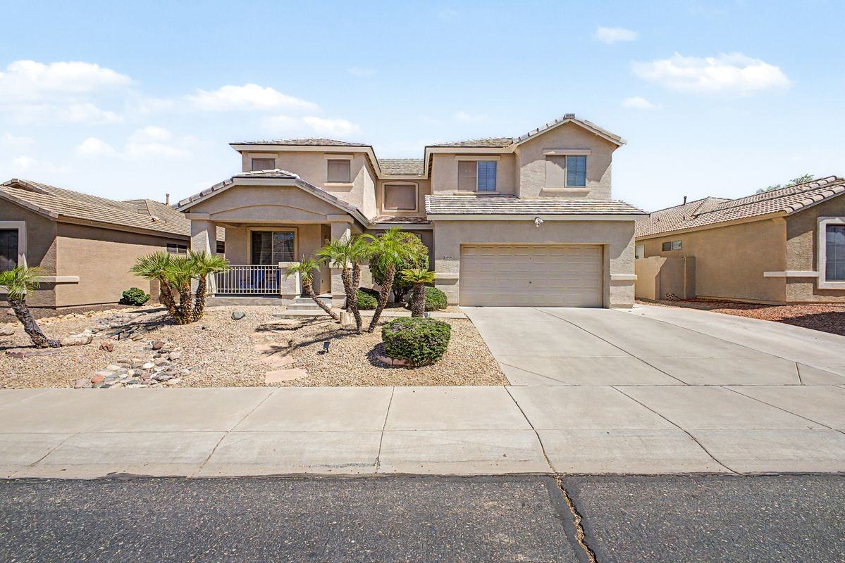 5924 W Park View Ln