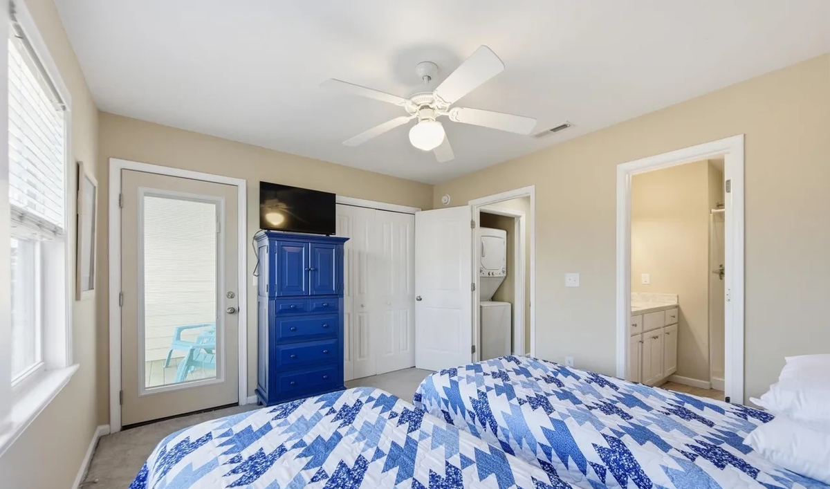100 Lexington Ln - Photo 5 of 5