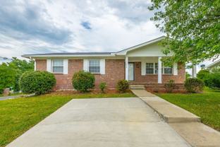 2520 Sharron Dr - Photo 1 of 1