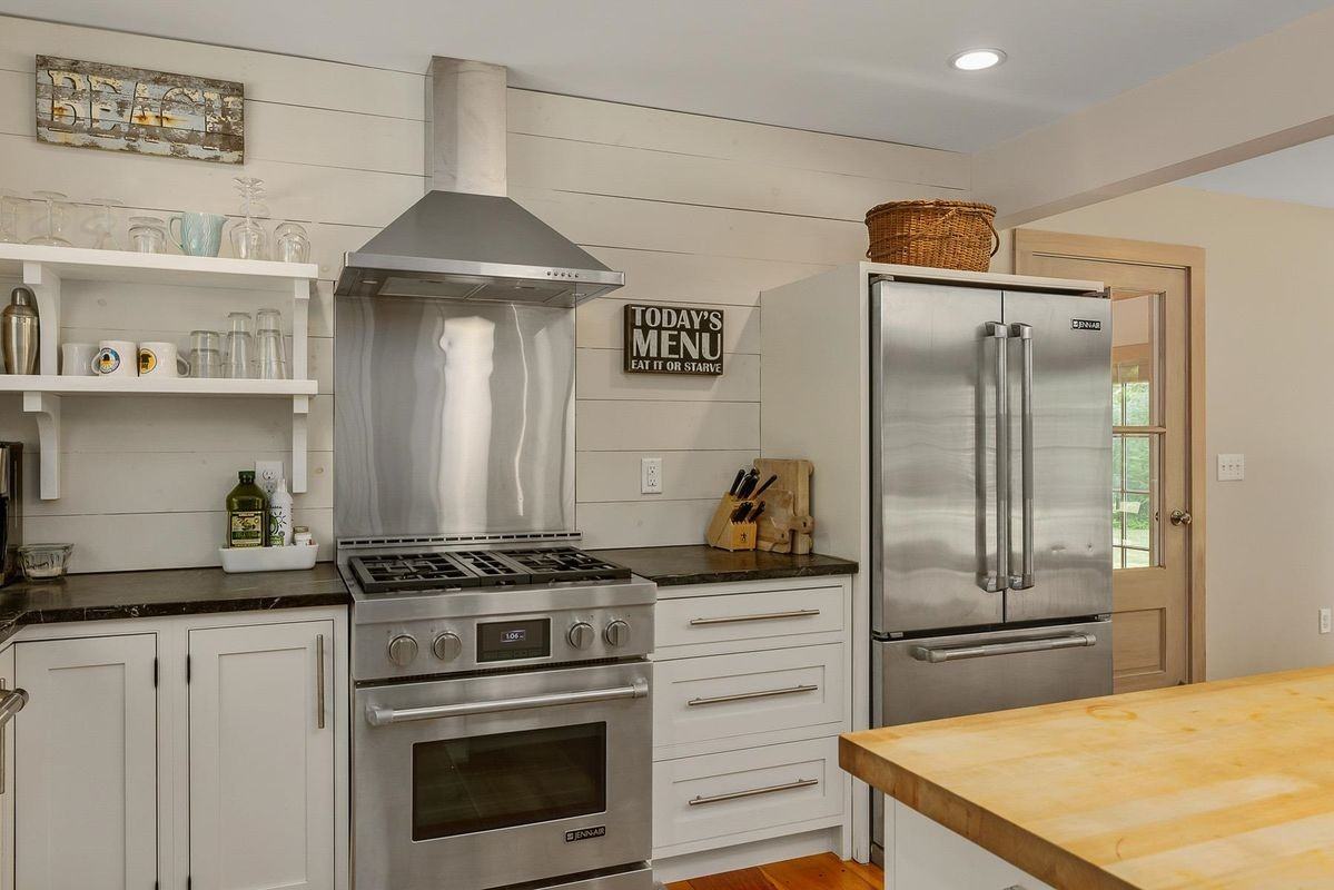 71 W Atlantic Ave - Photo 4 of 50