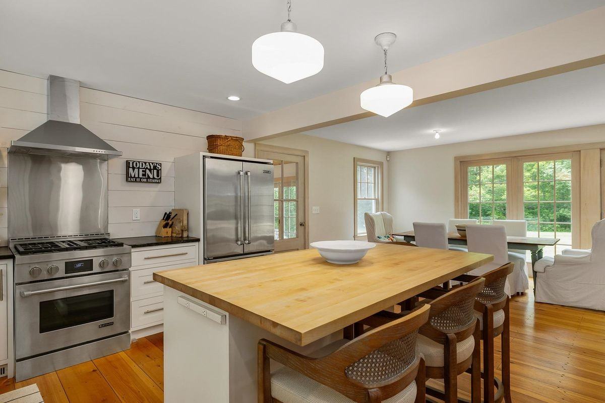 71 W Atlantic Ave - Photo 5 of 50