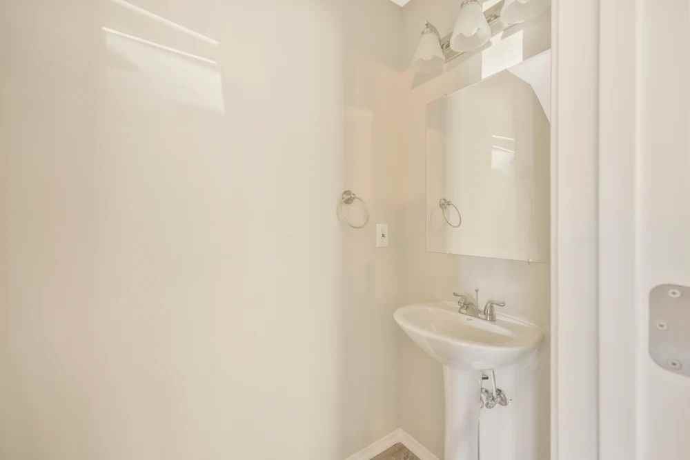 3108 Hillside Rd ##1 - Photo 5 of 7