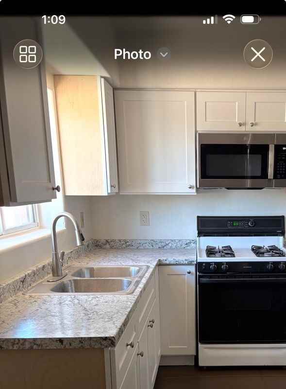 1036 N 13th Ave ##A - Photo 4 of 17