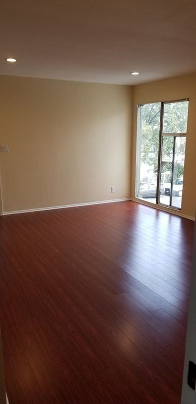 5950 Carlton Way ##13 - Photo 3 of 14