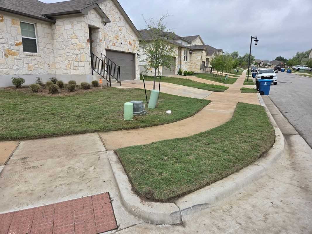 124 Stellar Wind Dr - Photo 3 of 18