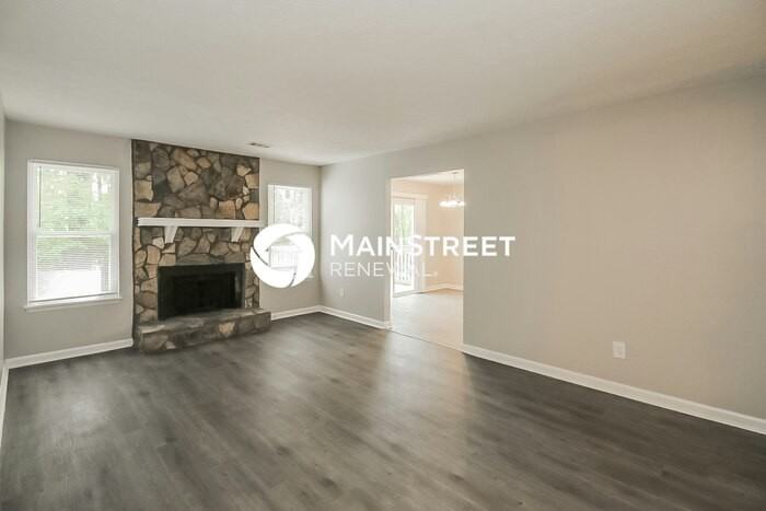 2820 Greenbower Ct - Photo 5 of 18