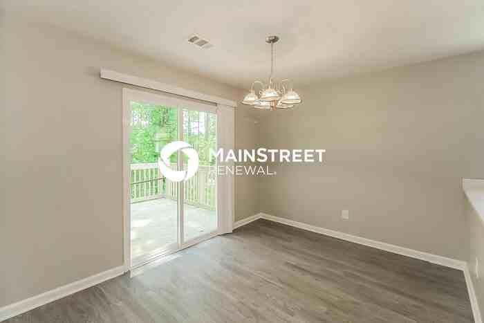 2820 Greenbower Ct - Photo 5 of 18