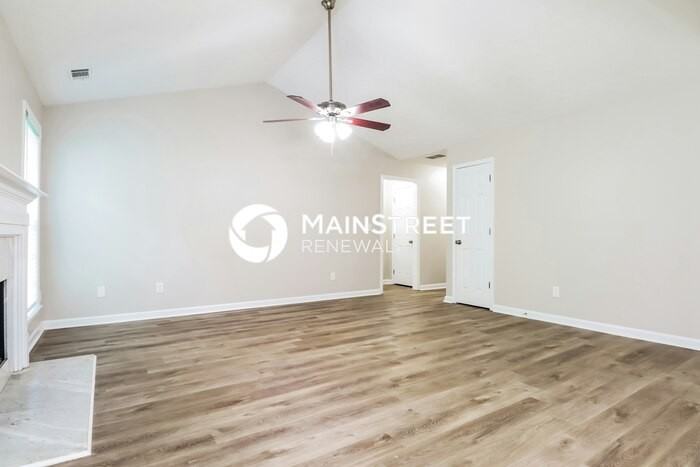 205 Oak Hill Dr - Photo 5 of 17