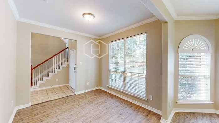 1468 Red Wolf Dr - Photo 4 of 45