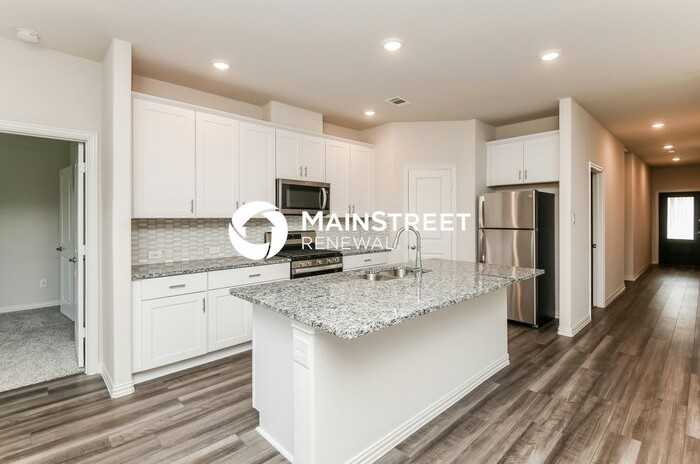 2520 Shakopee St - Photo 7 of 16