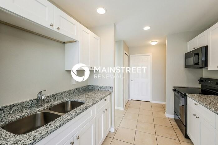 2804 72nd St W - Photo 7 of 16