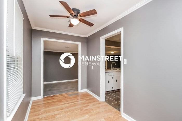 1928 2nd Ave - Photo 5 of 16