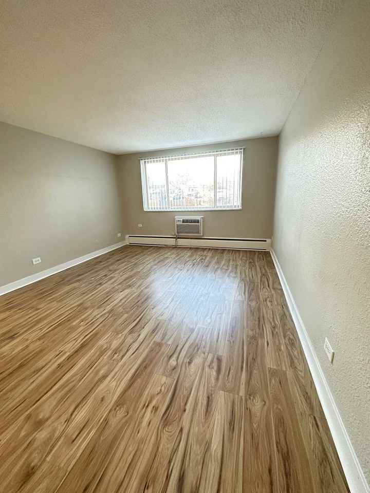 1400 W Mississippi Ave #308 - Photo 3 of 18
