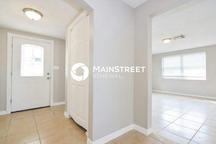 7015 Ingleside Dr - Photo 3 of 16