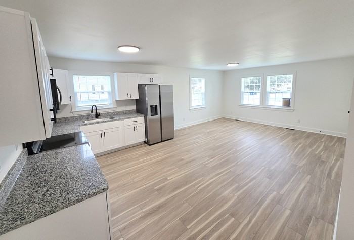 16 Gillis Rd #B - Photo 4 of 14
