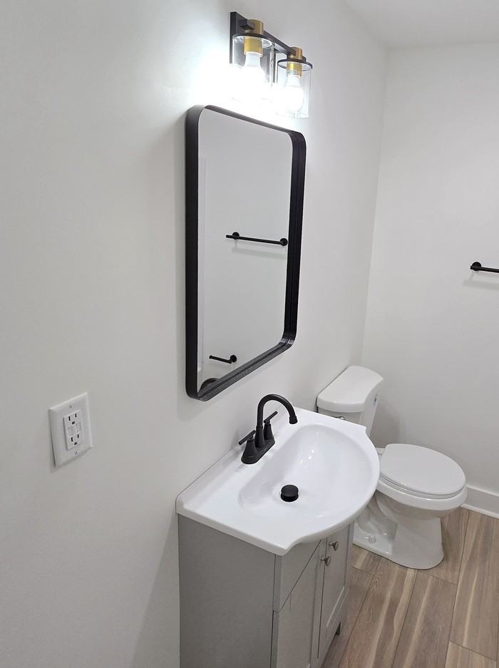 16 Gillis Rd #B - Photo 7 of 14