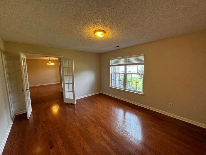 7010 Thornwood Ln Se - Photo 6 of 45