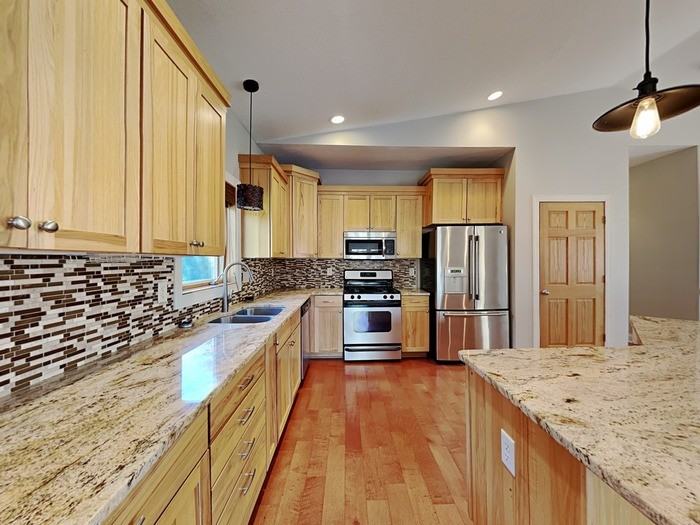4870 Glasgow Rd - Photo 2 of 20