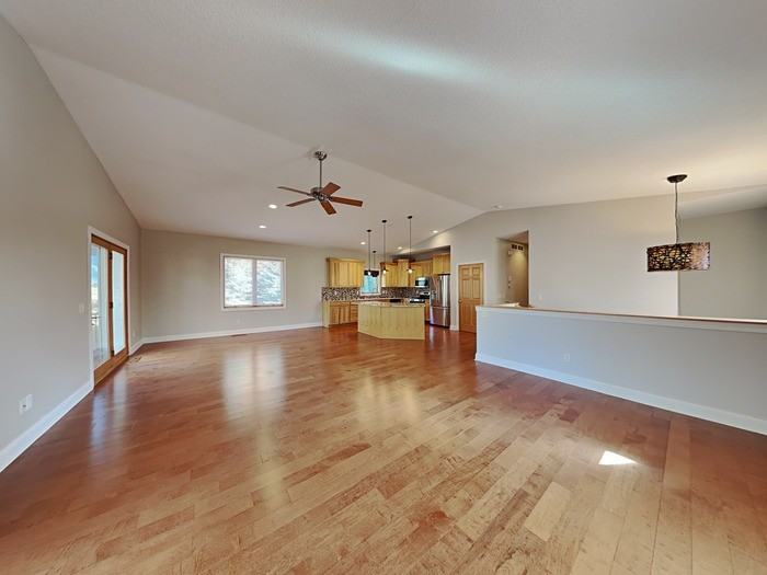 4870 Glasgow Rd - Photo 4 of 20