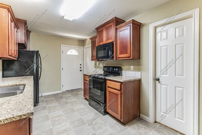 39 Addie Ln - Photo 4 of 13