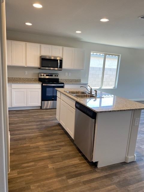 797 S Silvercreek Ln - Photo 3 of 17