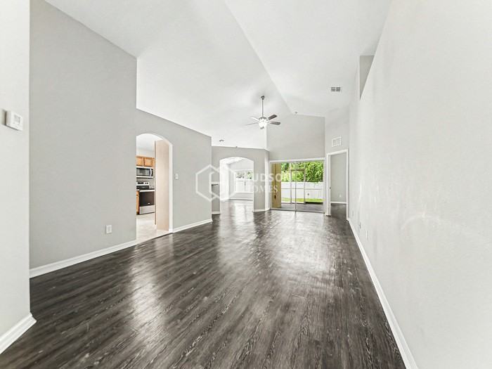 11314 Rouse Run Cir - Photo 4 of 21