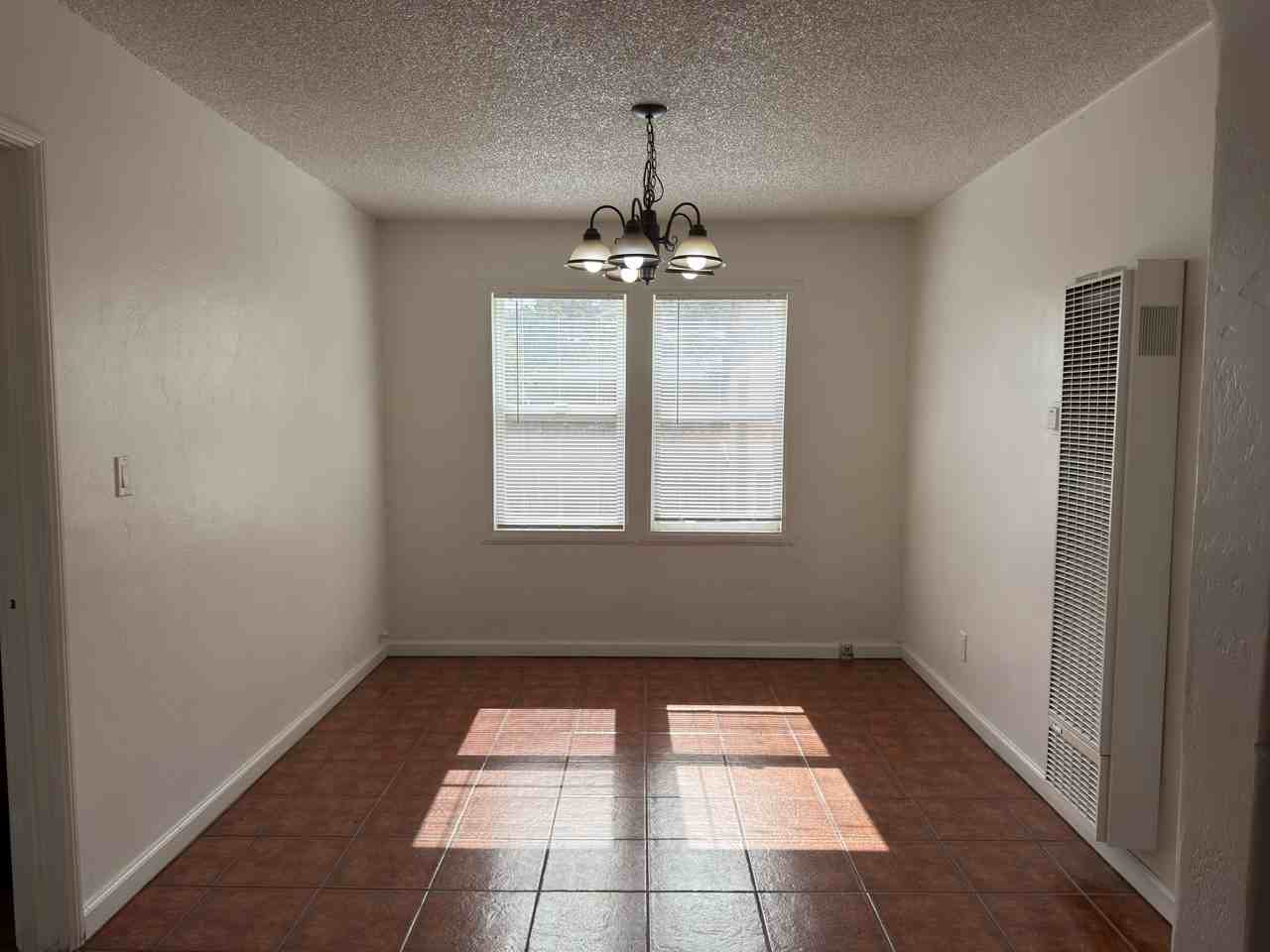 986 Merritt Dr #NA - Photo 5 of 19