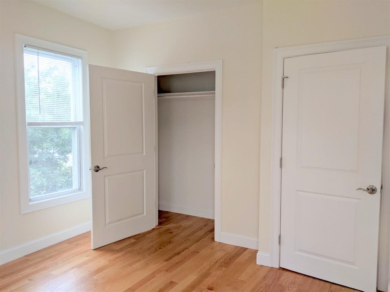 23 Thorndike St #2 - Photo 3 of 24