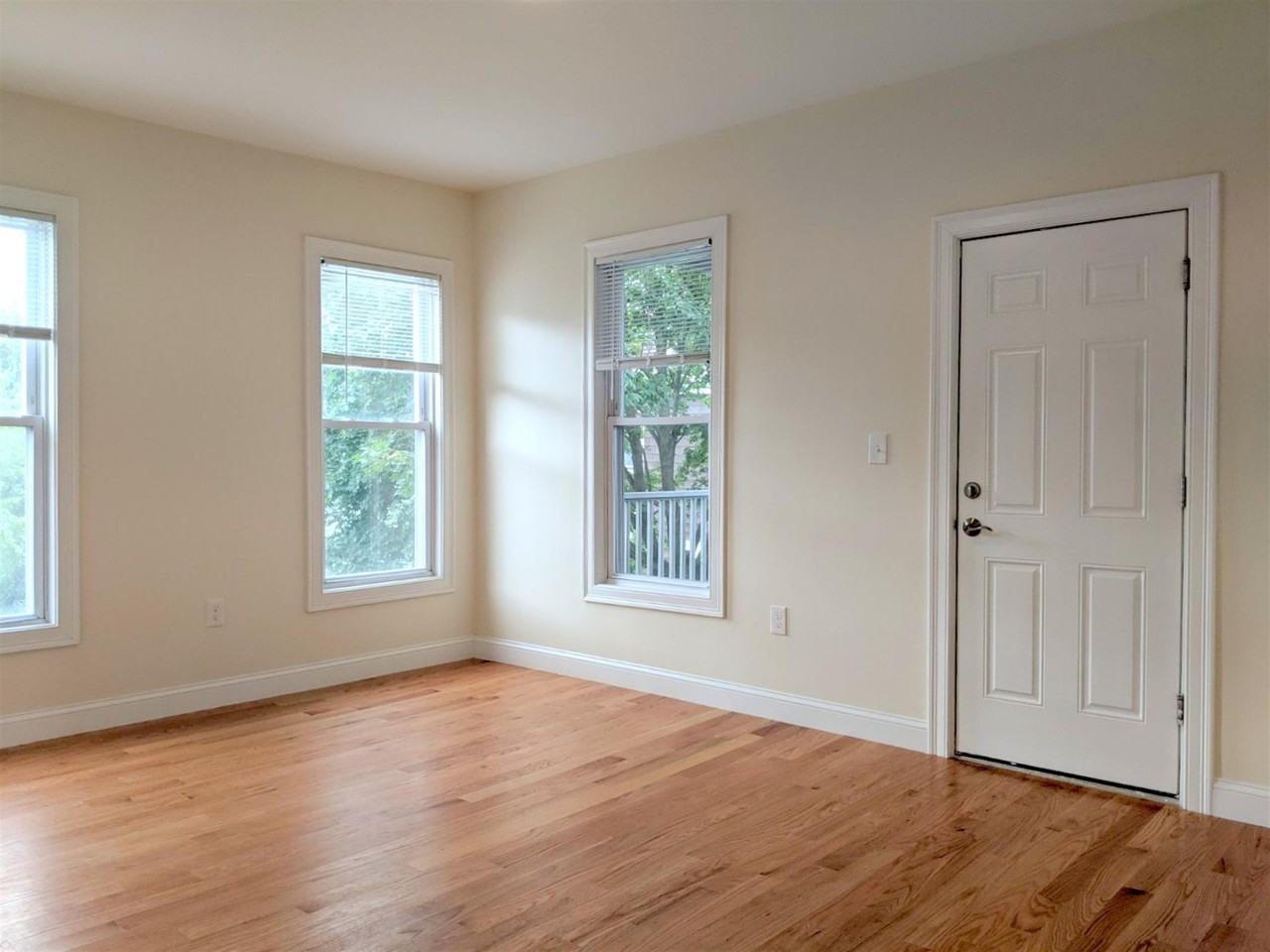 23 Thorndike St #2 - Photo 6 of 24