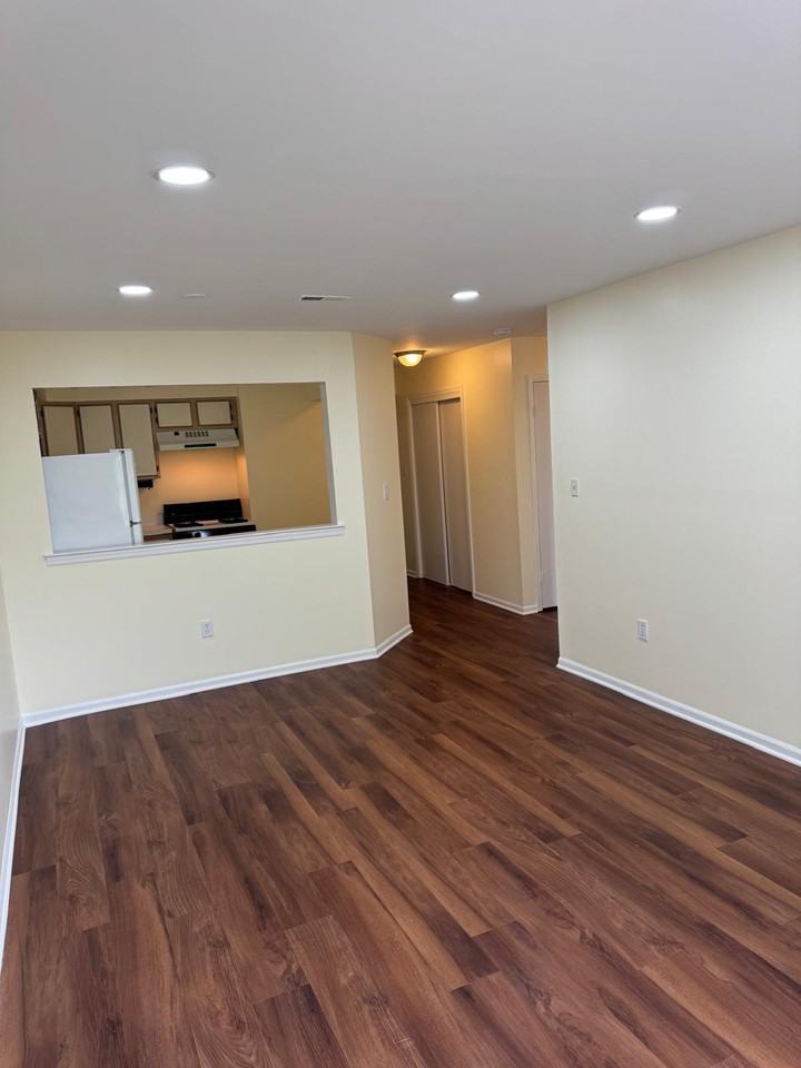 604 Jesse Way