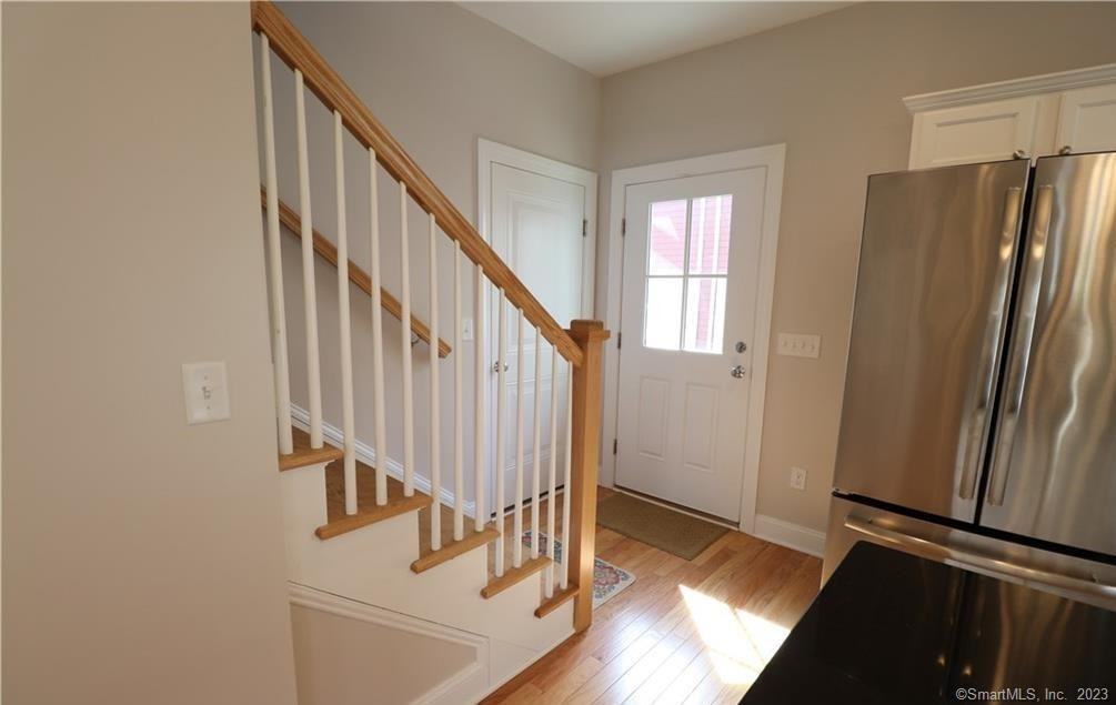 10 Sherwood St - Photo 7 of 9