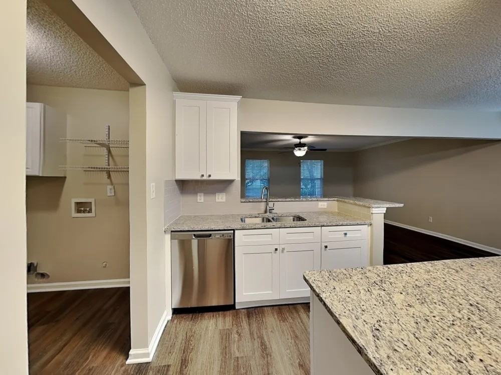 7217 28th Ave Nw #NA - Photo 3 of 5