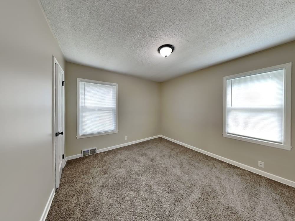 7217 28th Ave Nw #NA - Photo 4 of 5