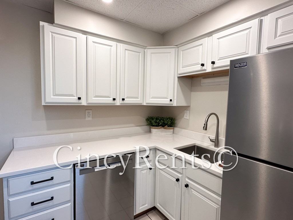 3121 Minot Ave #2 - Photo 5 of 20